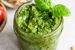 homemade-basil-pesto-sauce-recipe-1